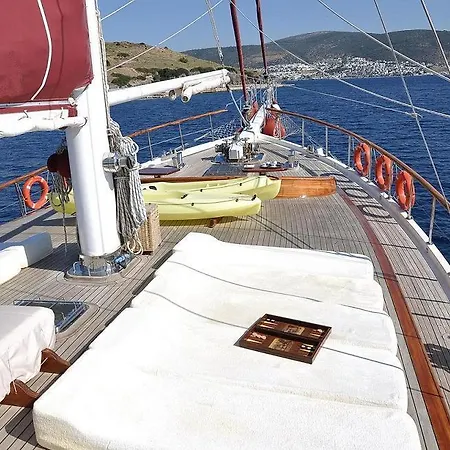 Botel Onelli Yachting - Palmyra Bodrum